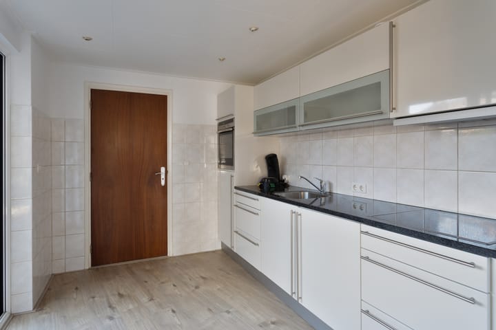 Foto 11 van Emmastraat 30