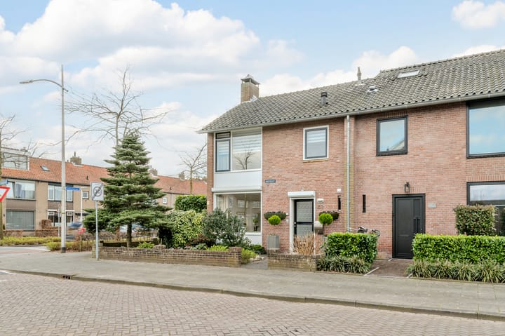 Foto 29 van Heistraat 43