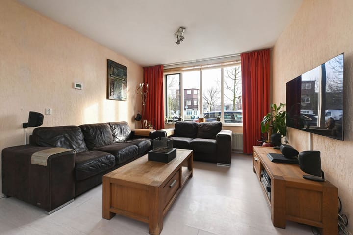 Foto 9 van Tjerk Kloostralaan 18