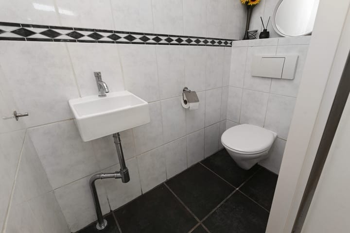 Foto 19 van Tjerk Kloostralaan 18