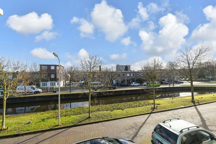 Foto 34 van Tjerk Kloostralaan 18