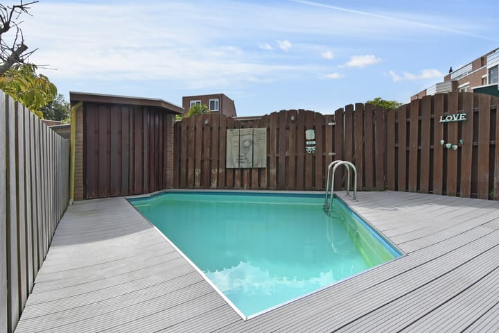 Foto 9 van C.A. van Beverenplein 21