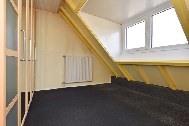 Foto 44 van C.A. van Beverenplein 21