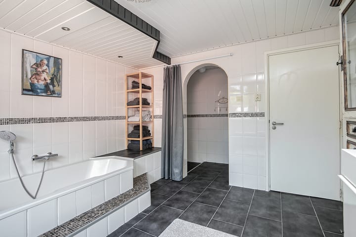 Photo 16 of De Koaten 37