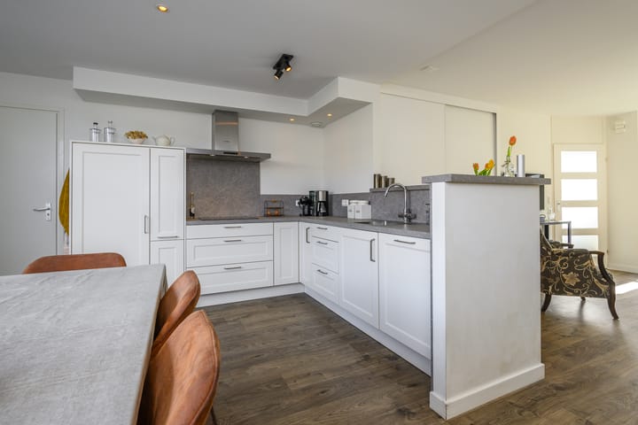 Foto 14 van Kamperzand 62