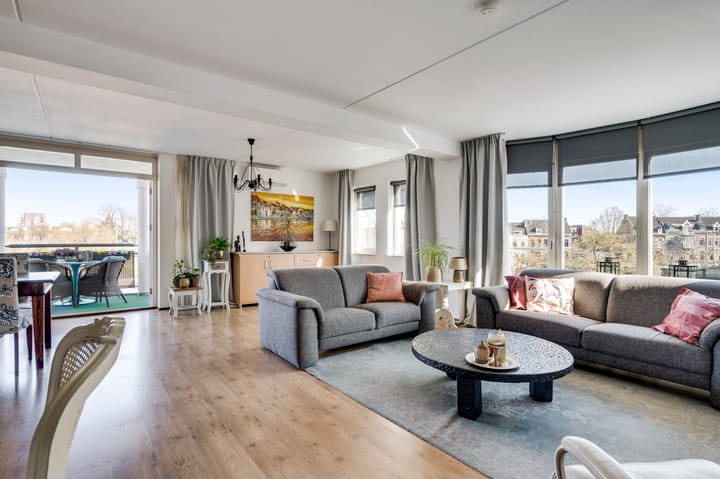 Photo 9 of Maria Teuwenstraat 13