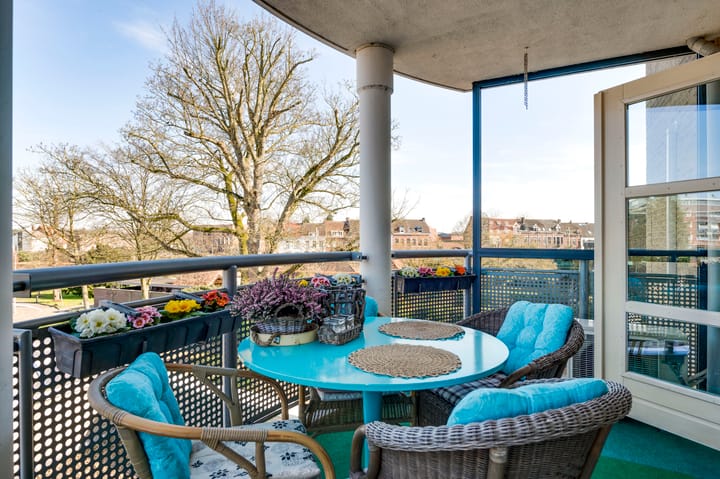 Photo 24 of Maria Teuwenstraat 13