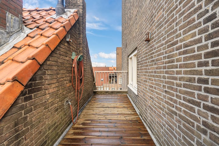 Foto 33 van Newtonstraat 5-1