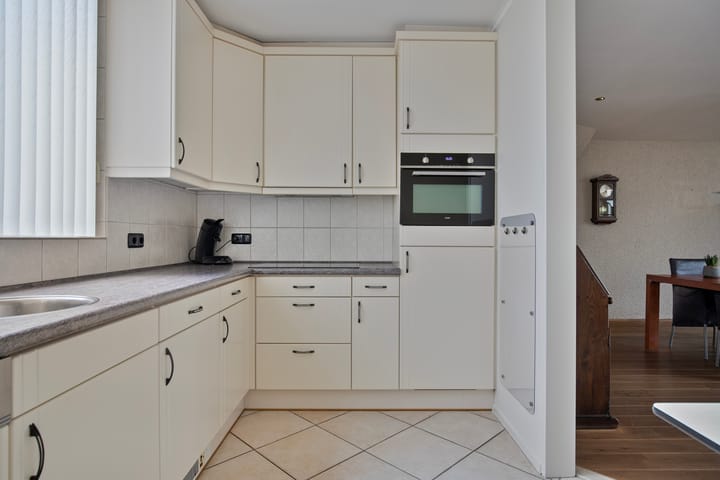 Photo 15 of Koning Arthurlaan 3