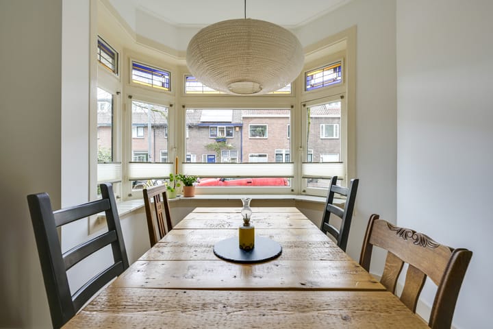 Photo 6 of Edisonstraat 48