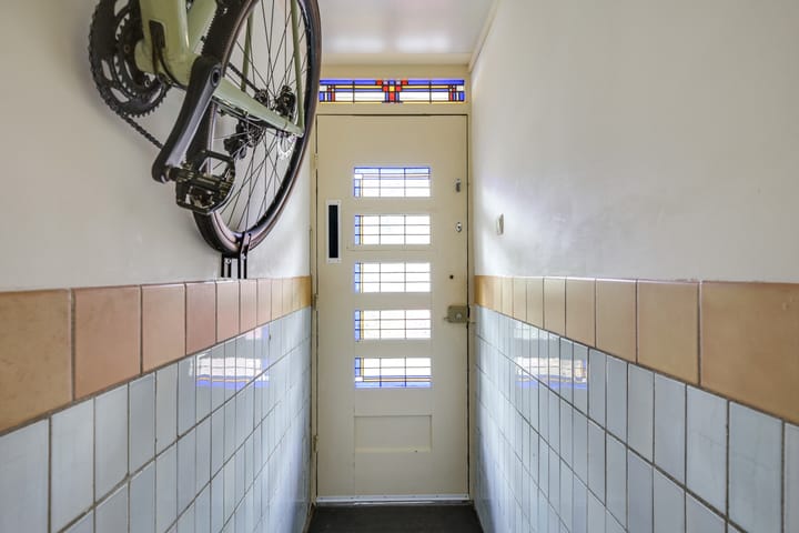 Photo 21 of Edisonstraat 48