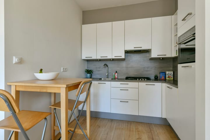 Foto 10 van Warmondstraat 109-2