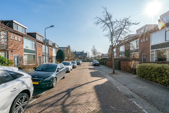 Foto 32 van Welna 12