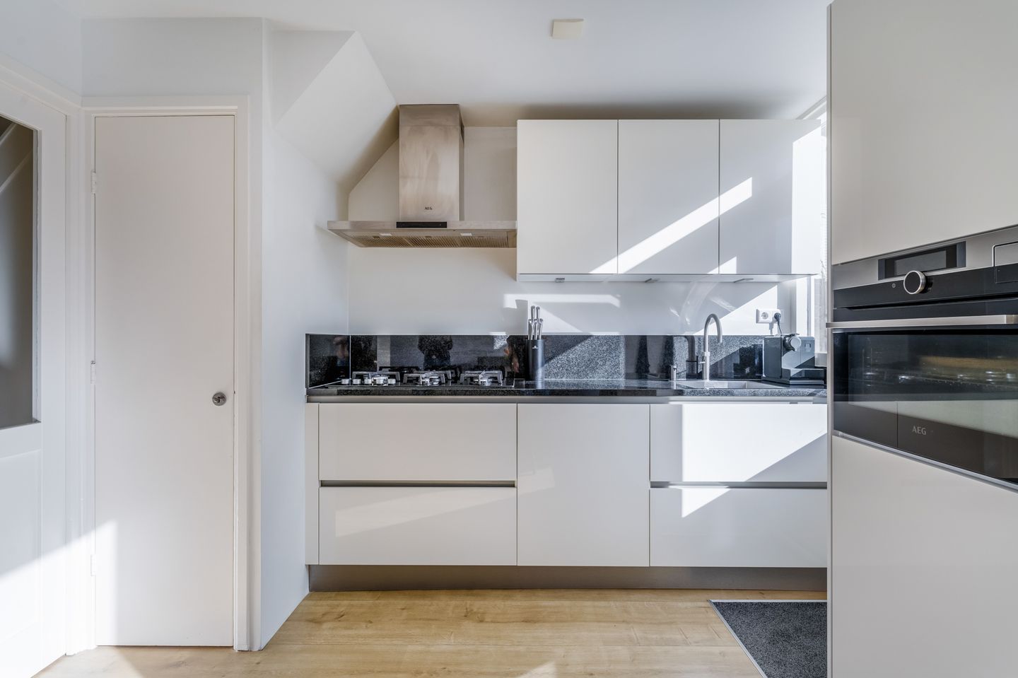 Foto 14 van Eerste Groenelaan 57