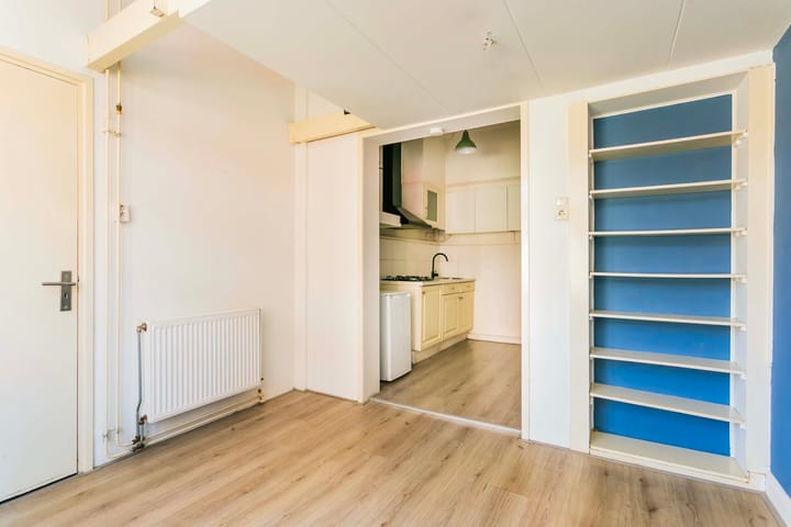 Photo 25 of Sweder van Zuylenweg 15