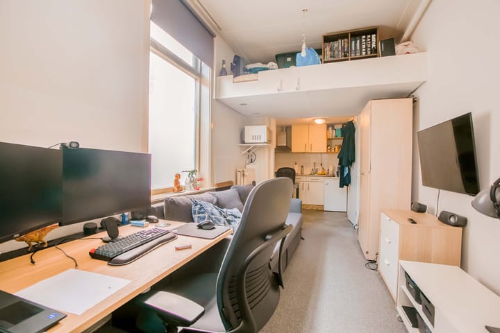 Photo 31 of Sweder van Zuylenweg 15