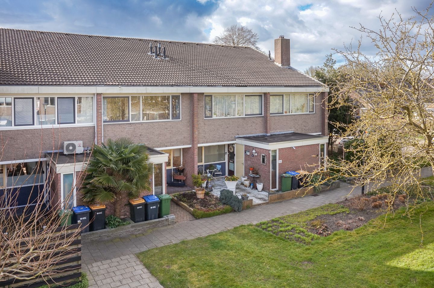 Foto 1 van Mezenhof 90