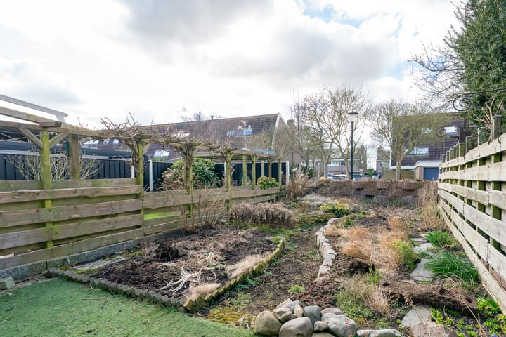 Foto 33 van Mezenhof 90