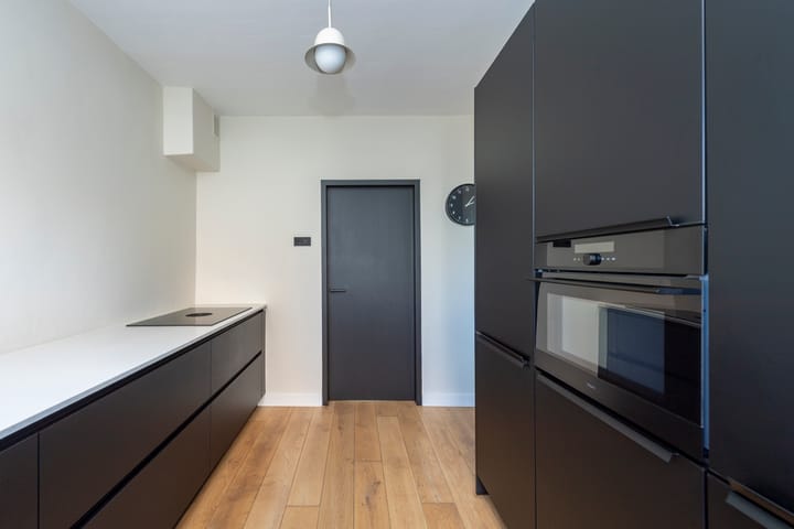 Foto 3 van Professor Gimbrèrelaan 157