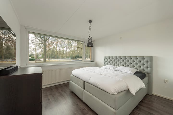 Foto 4 van Professor Gimbrèrelaan 157