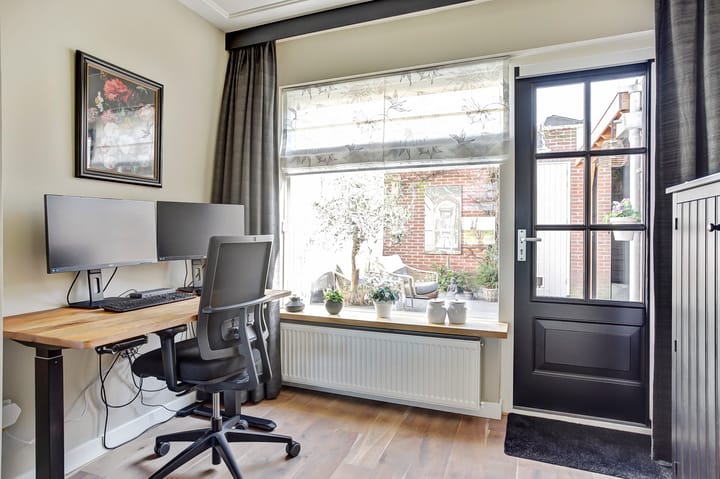 Foto 16 van Nassaustraat 11