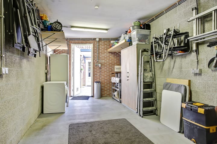 Foto 24 van Nassaustraat 11