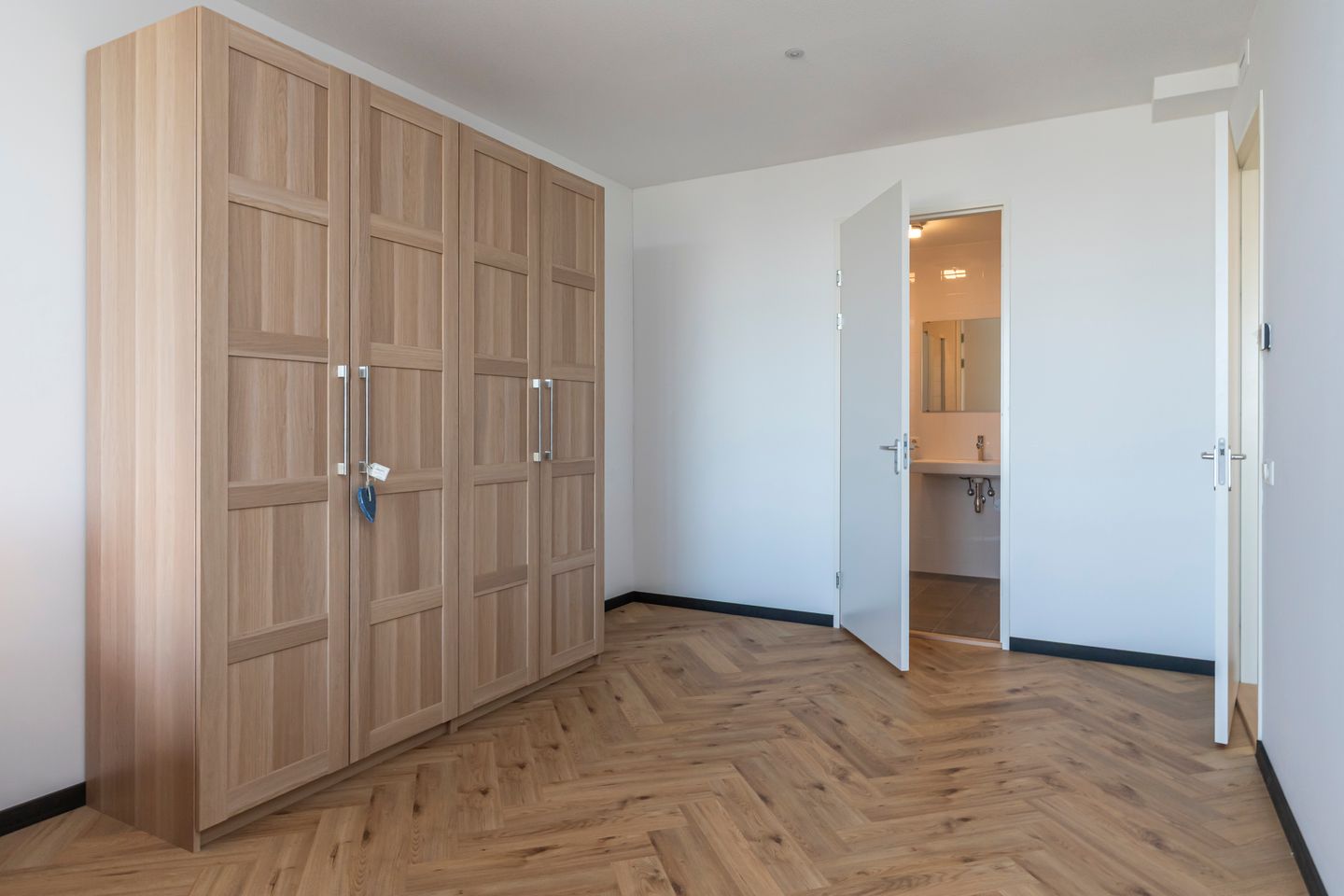 Foto 20 van C.T. Storklaan 469