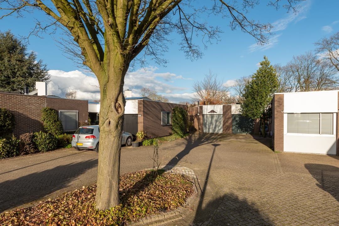 Foto 2 van Hoefsmedenhof 3