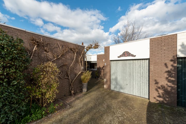 Foto 4 van Hoefsmedenhof 3