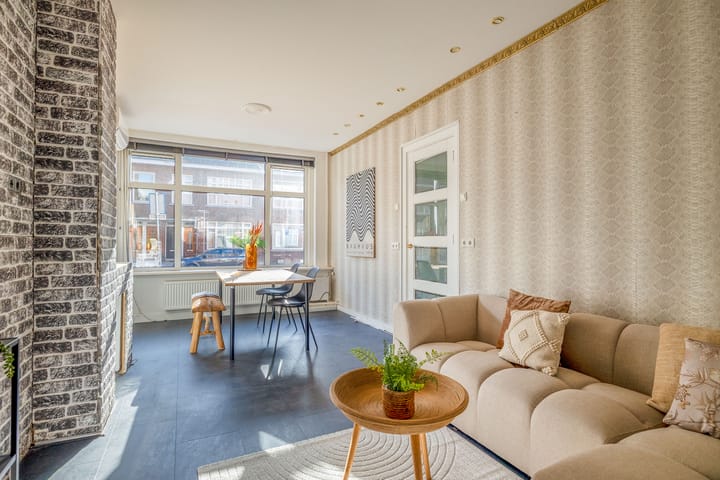 Photo 13 of Verboomstraat 145-A