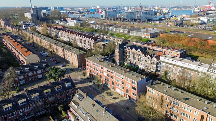 Photo 33 of Verboomstraat 145-A