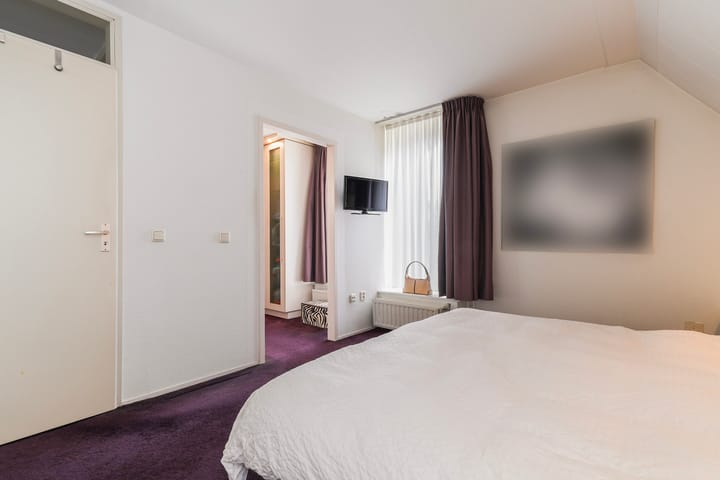 Foto 20 van Thornerbeek 6