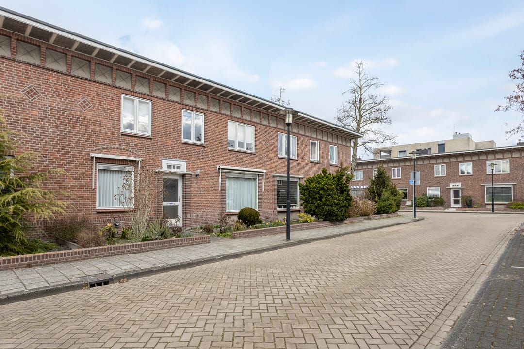 Photo 26 of Generaal Cronjéstraat 5