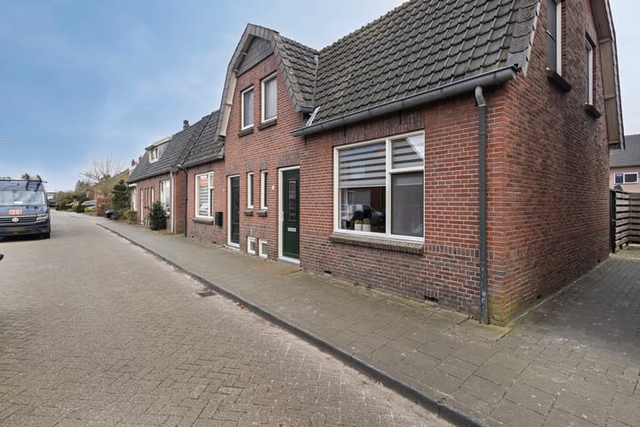 Foto 31 van Moeshof 32