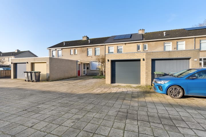 Photo 33 of Mathildadonk 33