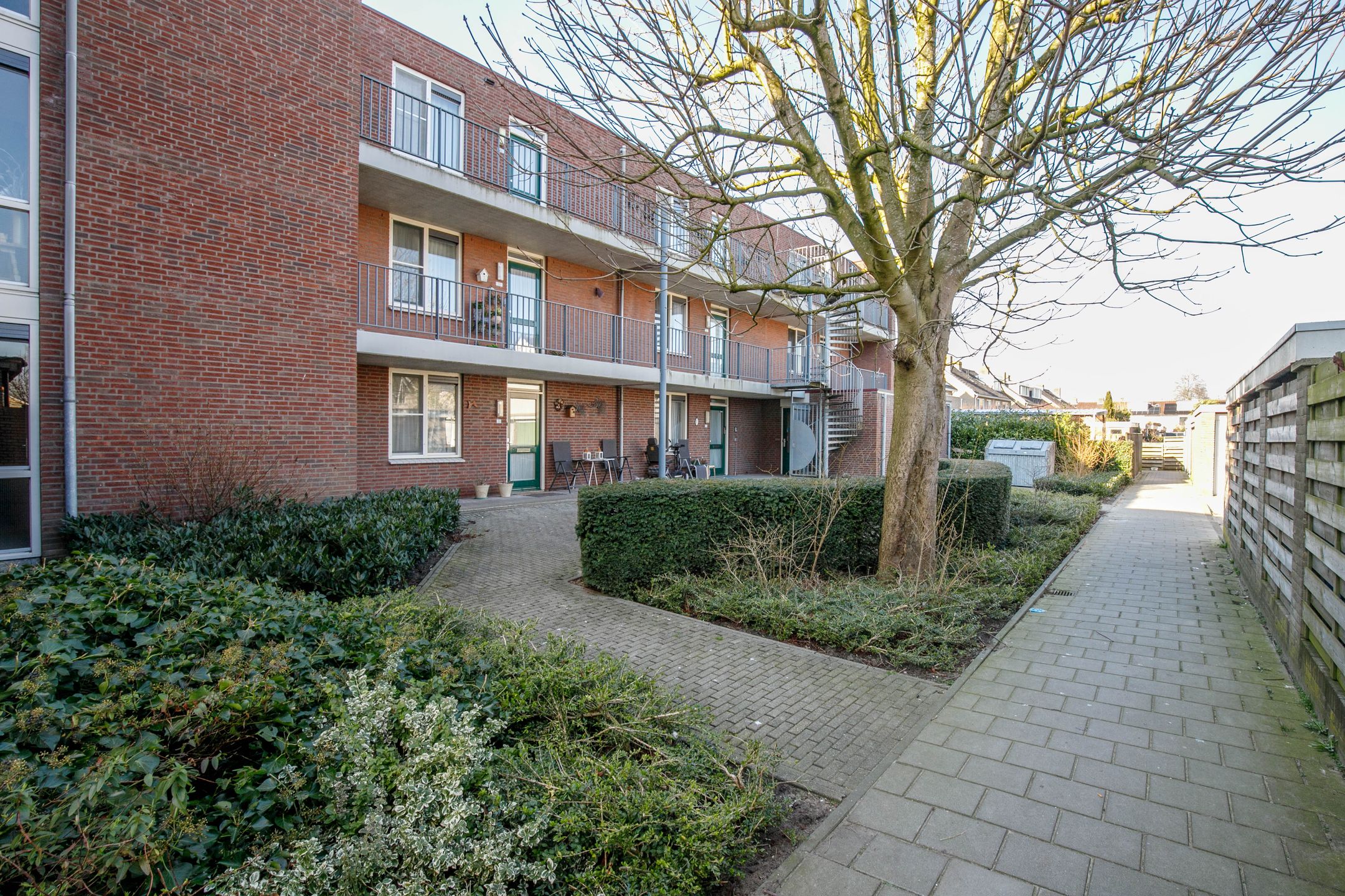 Foto 36 van Weidestraat 9