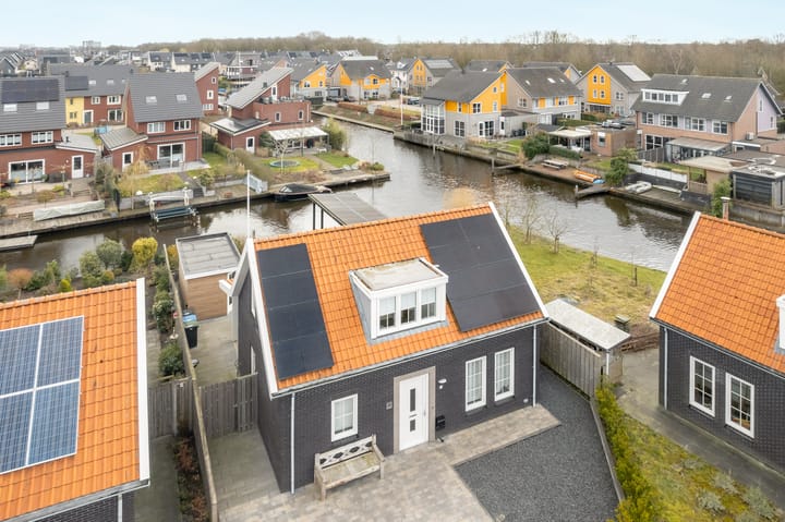 Foto 43 van Gerben van Manenstraat 77