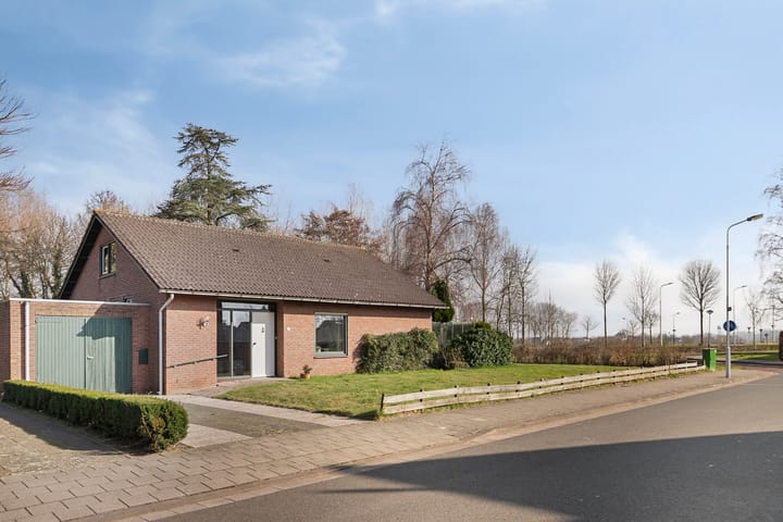 Foto 1 van Reaumurstraat 1