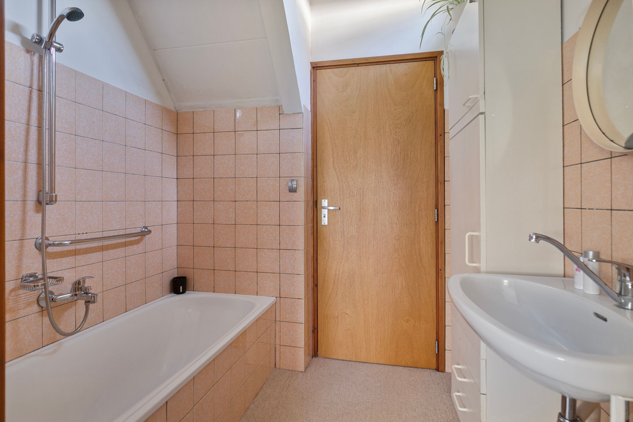 Photo 18 of Reaumurstraat 1