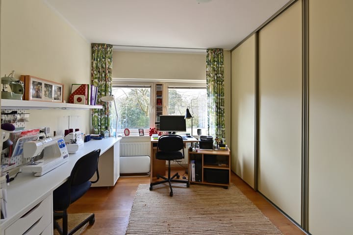 Foto 8 van Leeuweriklaan 111