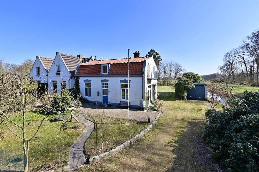Photo 1 of Zuidereinde 29