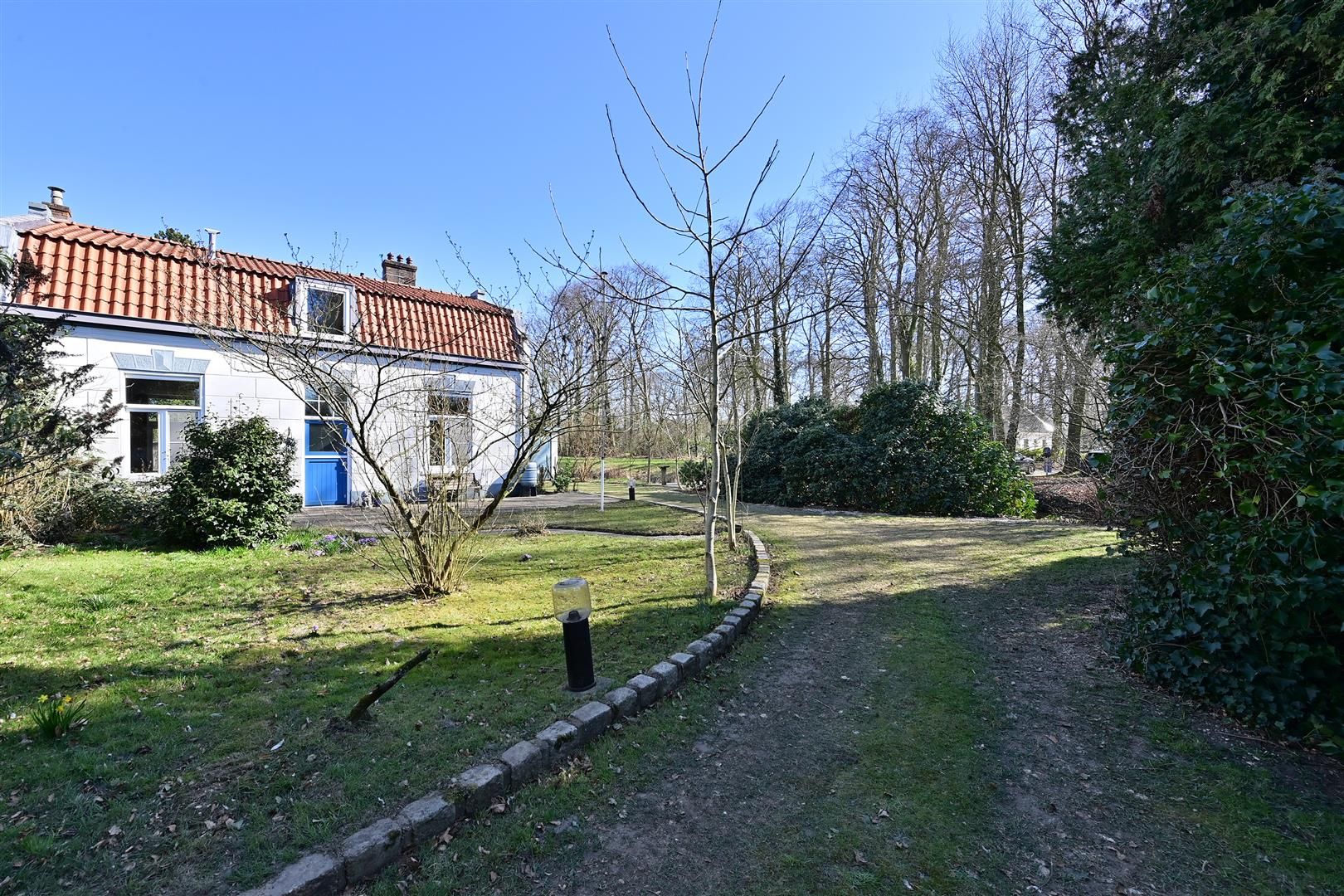Photo 3 of Zuidereinde 29