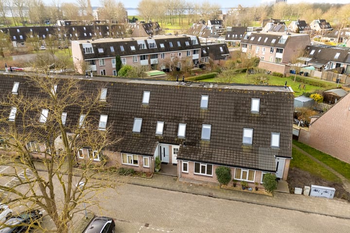 Foto 28 van Rietmeent 80