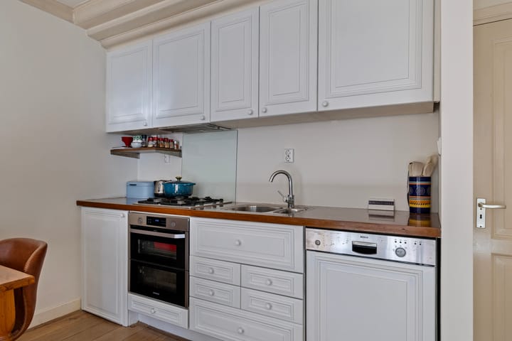 Foto 10 van Lange Leidsedwarsstraat 143-1