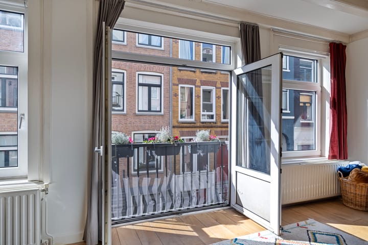 Foto 12 van Lange Leidsedwarsstraat 143-1