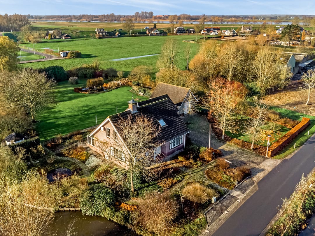 Photo 1 of Haarsteeg 1