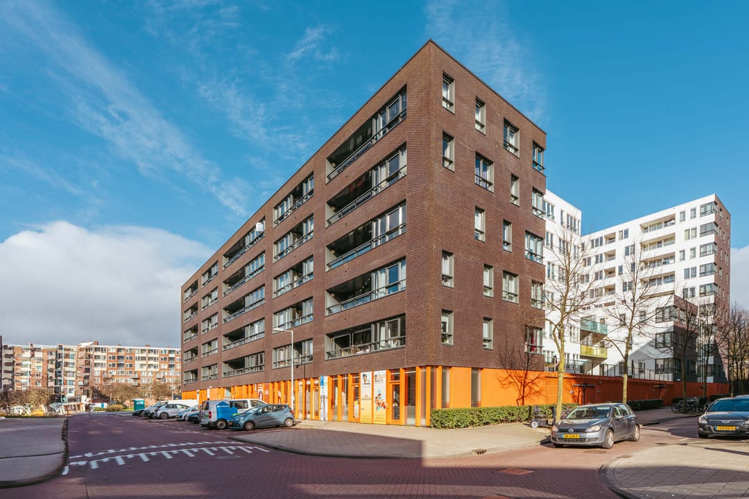 Foto 17 van Derkinderenstraat 214