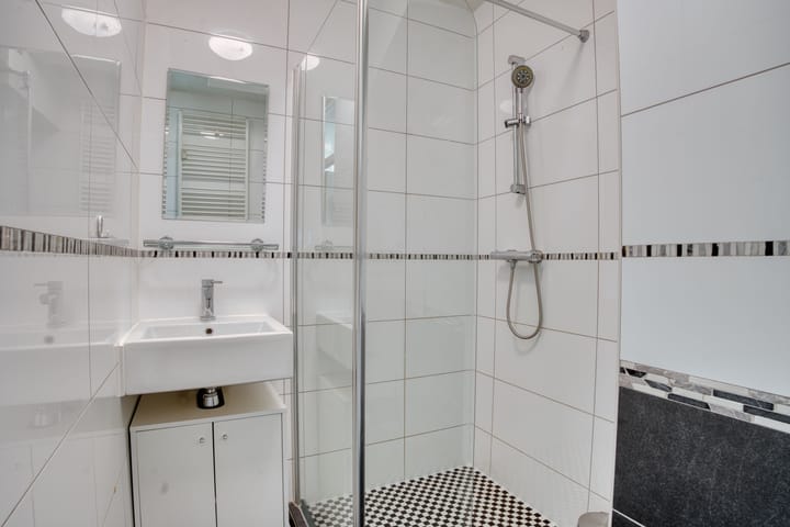 Foto 2 van Staringlaan 104