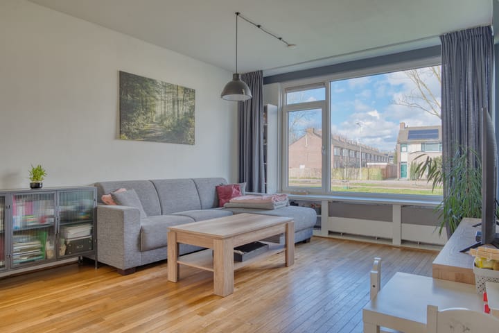 Foto 6 van Staringlaan 104