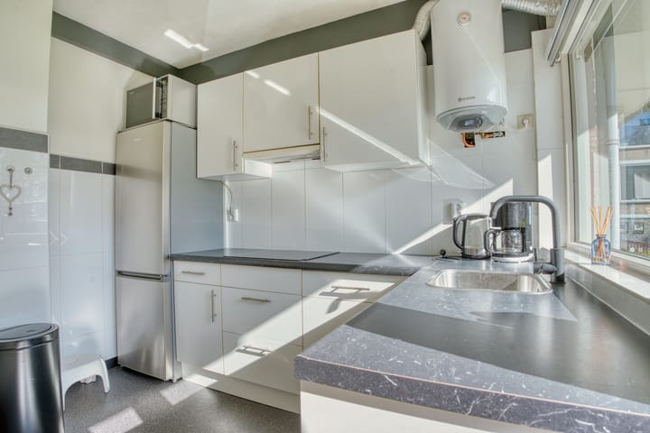 Foto 16 van Staringlaan 104